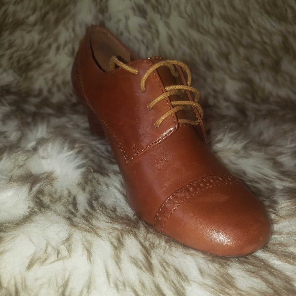 Vintage Etienne Aigner Shoes